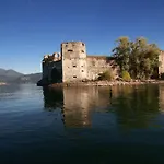 Lägenhet Casa Canetta - Mini In Centro A Verbania Intra