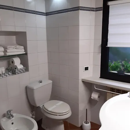 Casa Canetta - Mini In Centro A Verbania Apartamento *