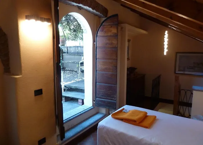 Casa Canetta - Mini In Centro A Verbania Lejlighed